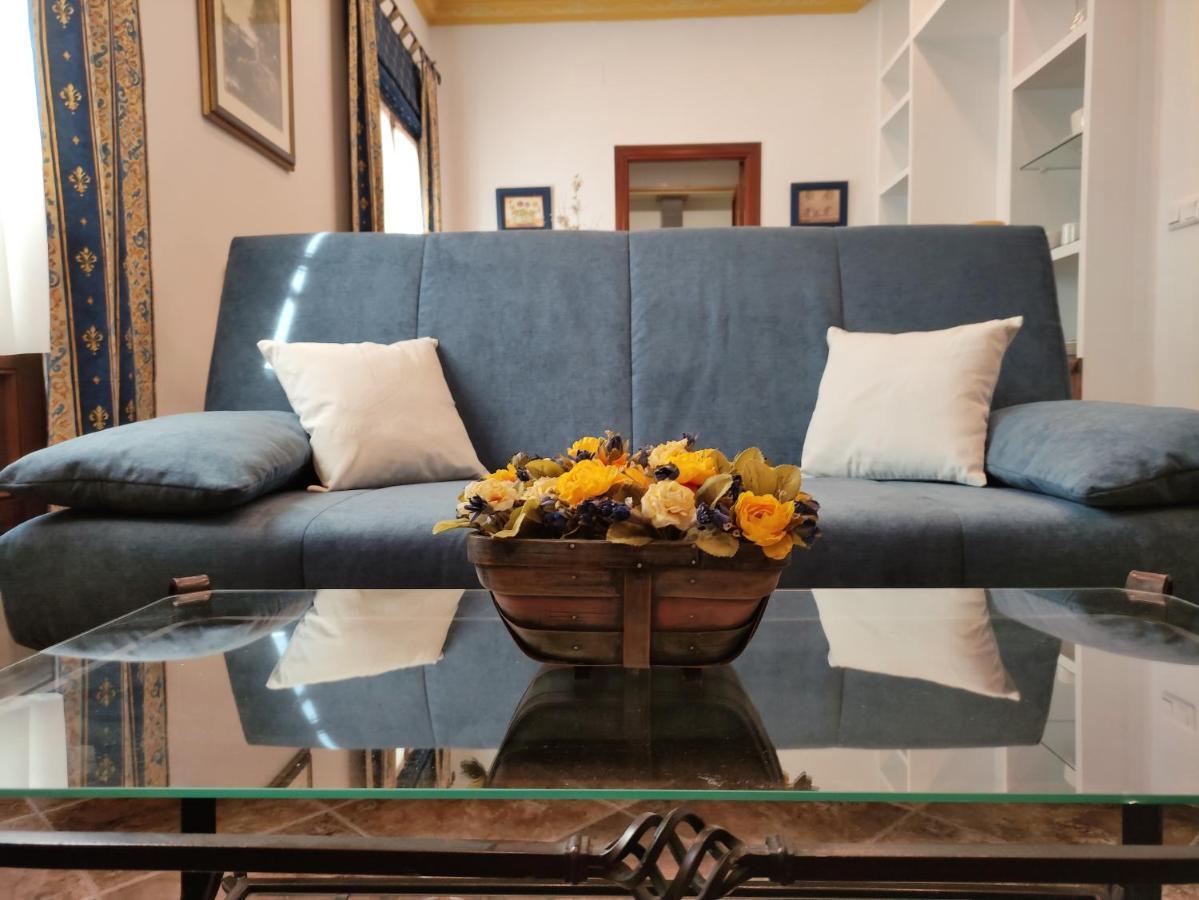 Entretorres. Casa-Duplex En Centro Historico. Διαμέρισμα Καρμόνα Εξωτερικό φωτογραφία