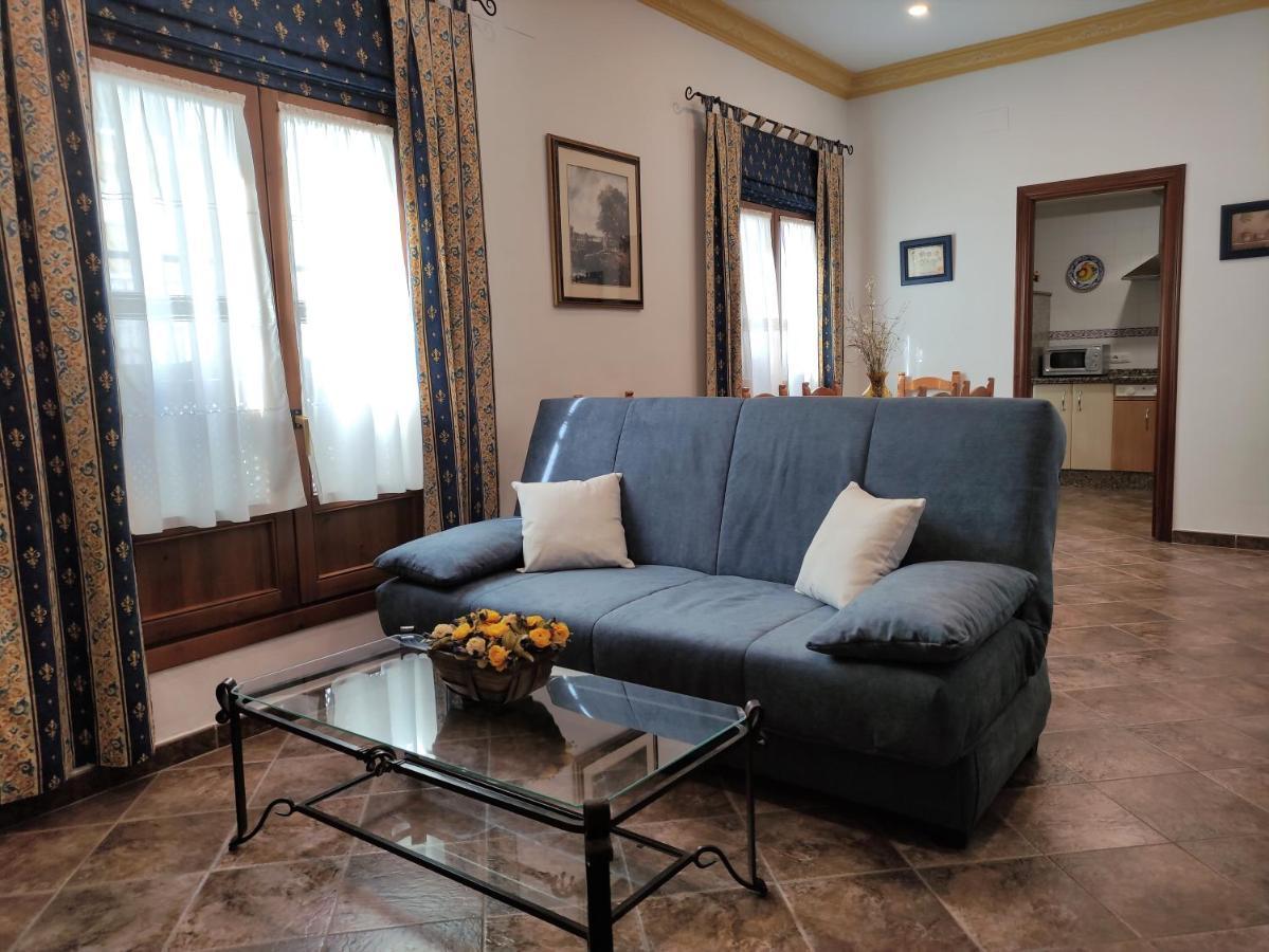 Entretorres. Casa-Duplex En Centro Historico. Διαμέρισμα Καρμόνα Εξωτερικό φωτογραφία